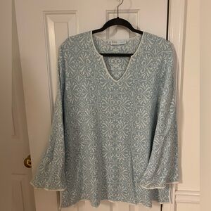 Cozy bell-sleeve pullover